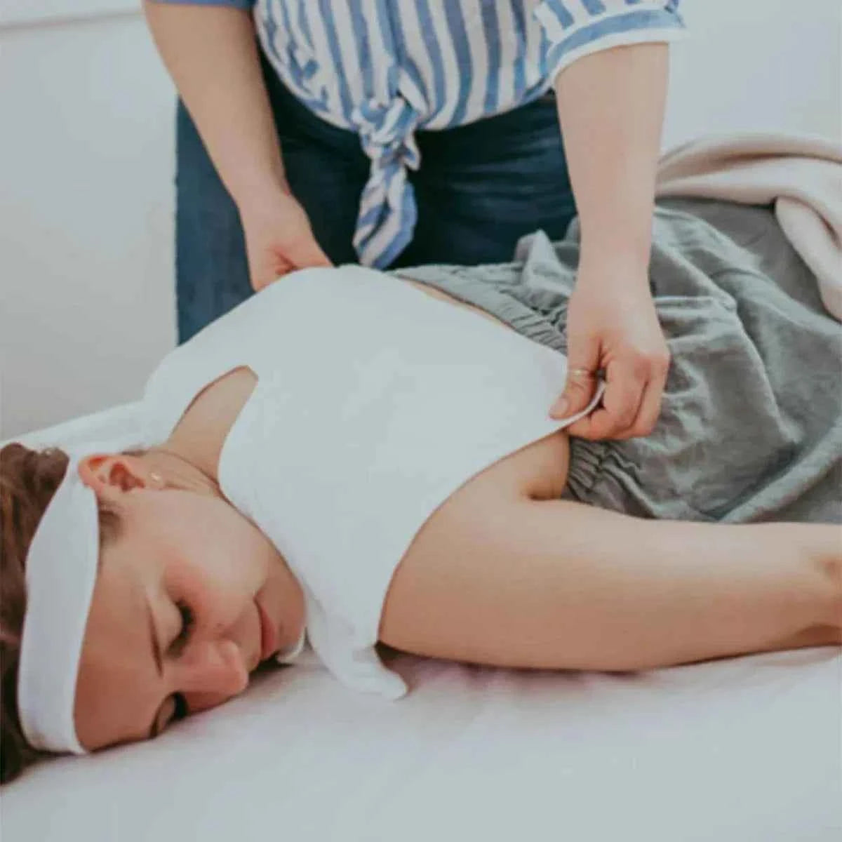 Glow‑Wrap Microfiber U‑Shape Facial Towel