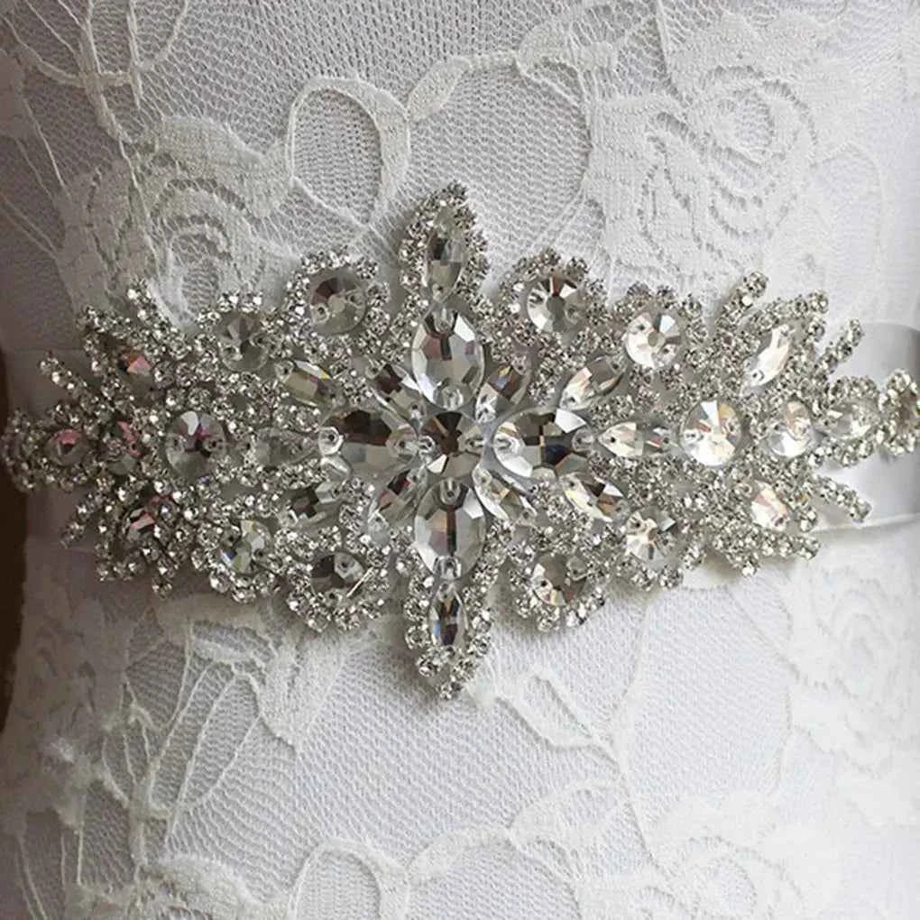 ✨ Sparkle Queen Crystal Rhinestone Belt — Adjustable Satin Ribbon Sash for Dresses, Jeans & Glam Nights ✨